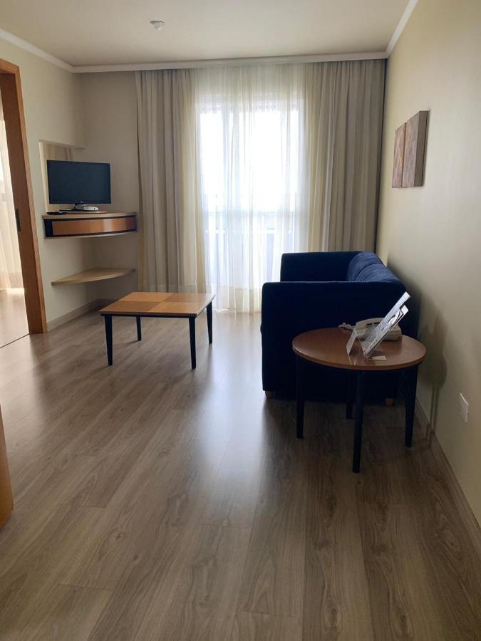 Astron Suites Sao Jose Dos Pinhais By Nobile Eksteriør billede