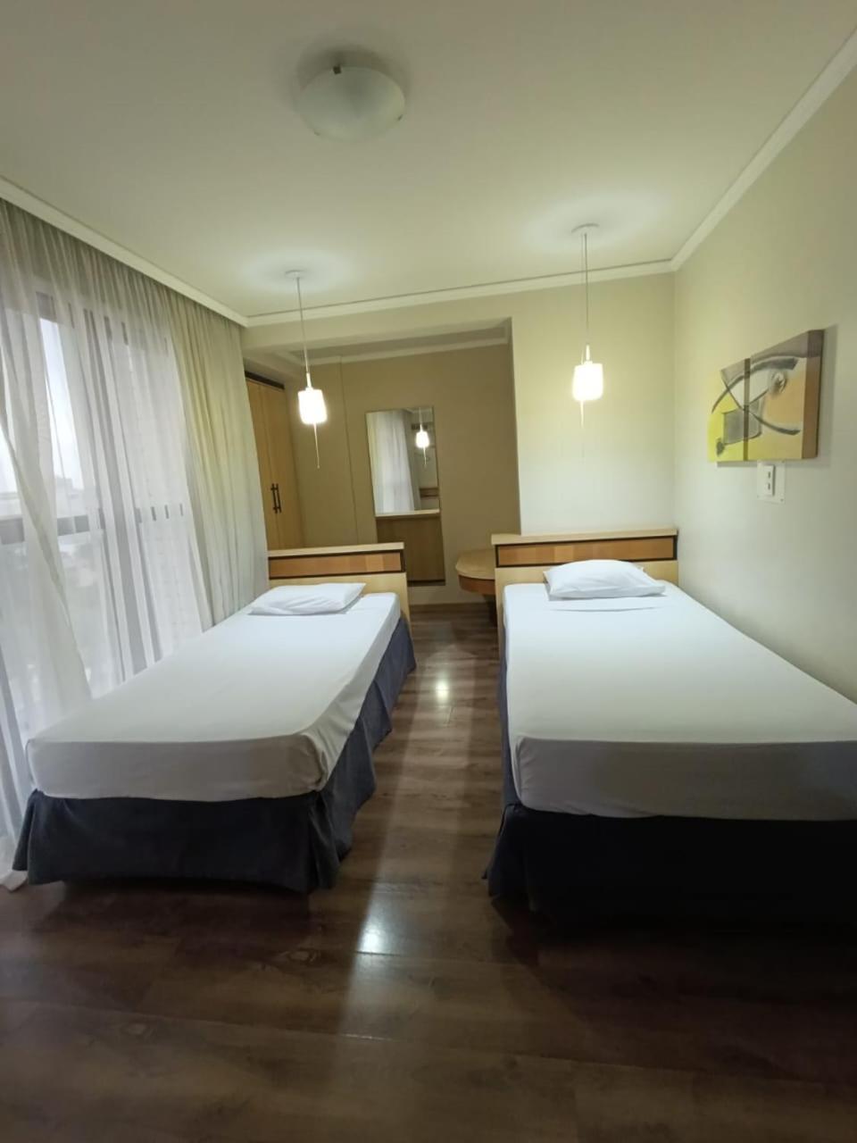 Astron Suites Sao Jose Dos Pinhais By Nobile Eksteriør billede