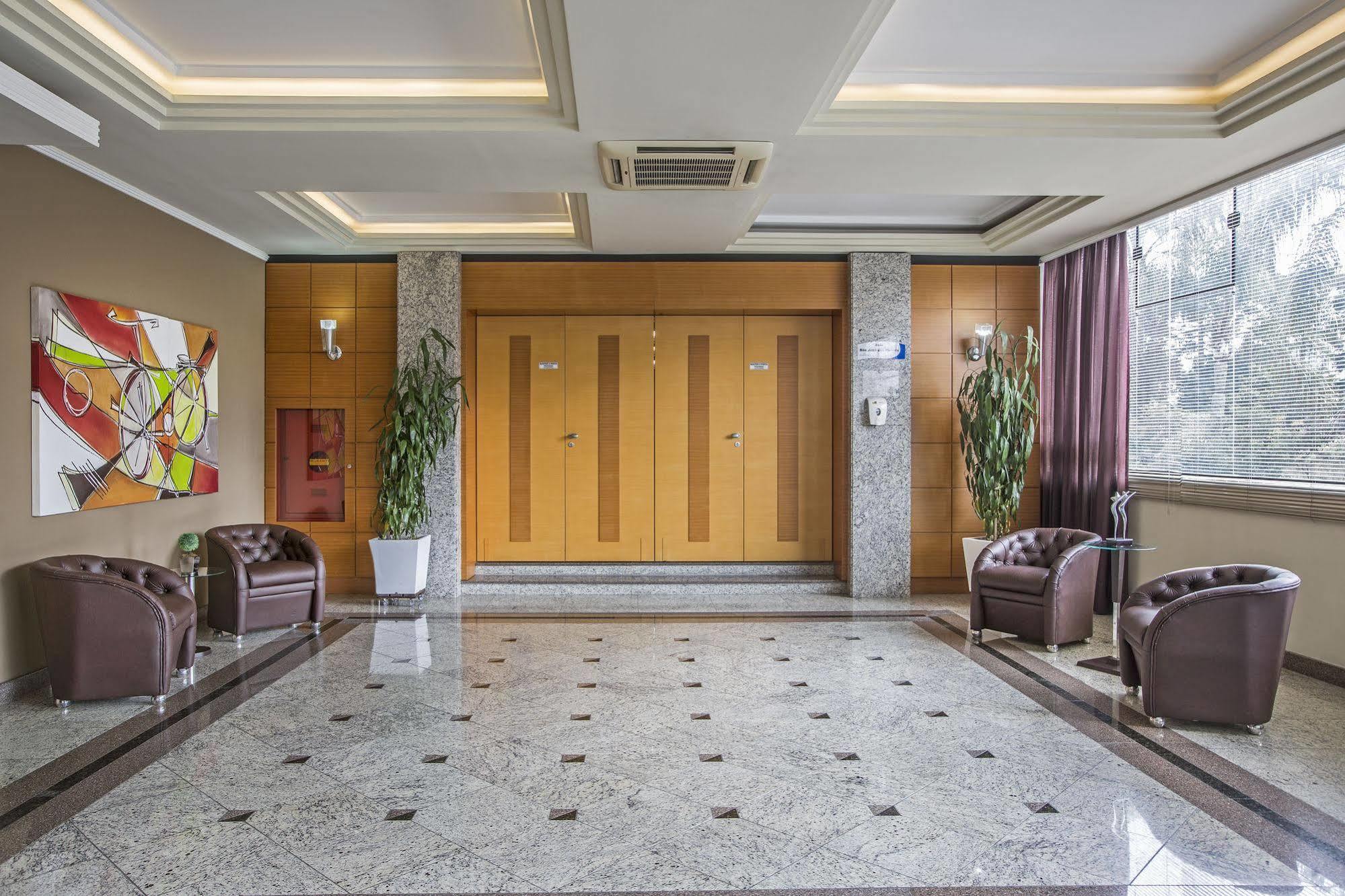Astron Suites Sao Jose Dos Pinhais By Nobile Eksteriør billede